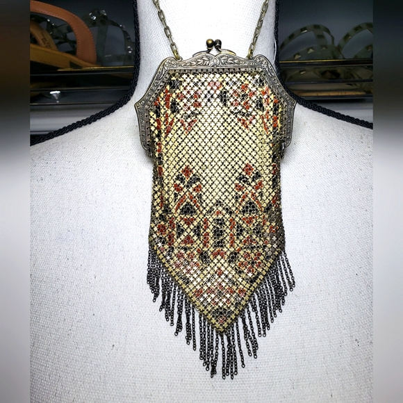 1920s Mandalian MFG Co Deco Metal Mesh Chain Handle Purse - Picture 1 of 4